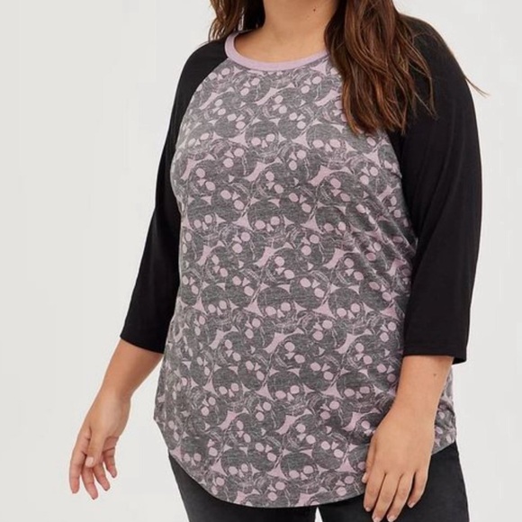 Torrid 1 Raglan Tee - Triblend Jersey Skulls Black - Picture 1 of 3